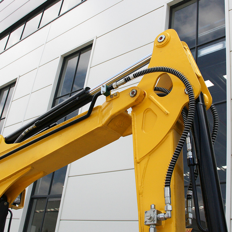 3.5 Ton Kubota 25HP Diesel Mini Excavator, Side Swing Boom Mini Digger EPA
