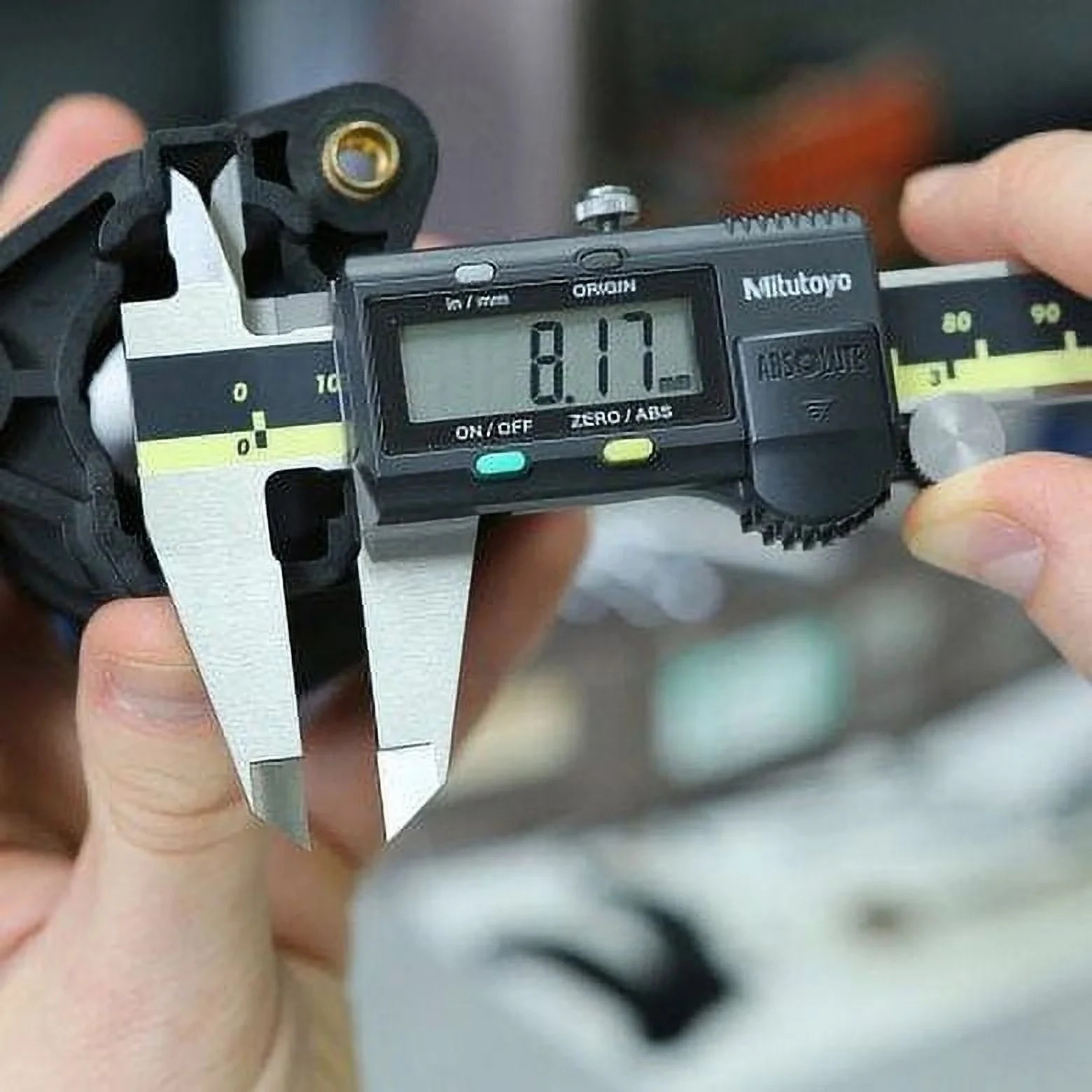 500-196-30 Japan Mitutoyo 150mm/6″ Absolute Digital Digimatic Vernier Caliper US