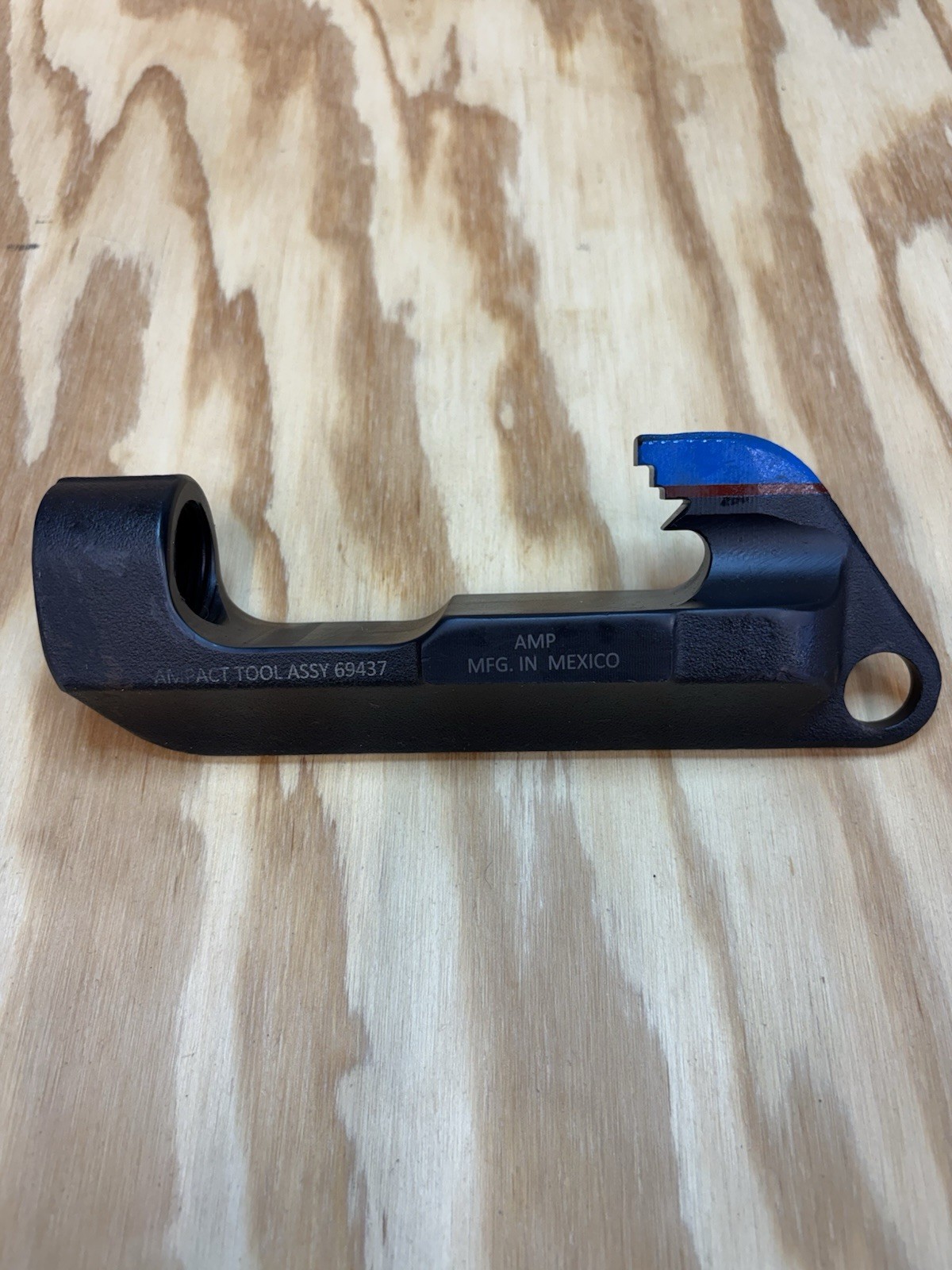 TE Connectivity AMPact Small Tool Head 47667-8 Black MPN 47667-8 Made in Mexico
