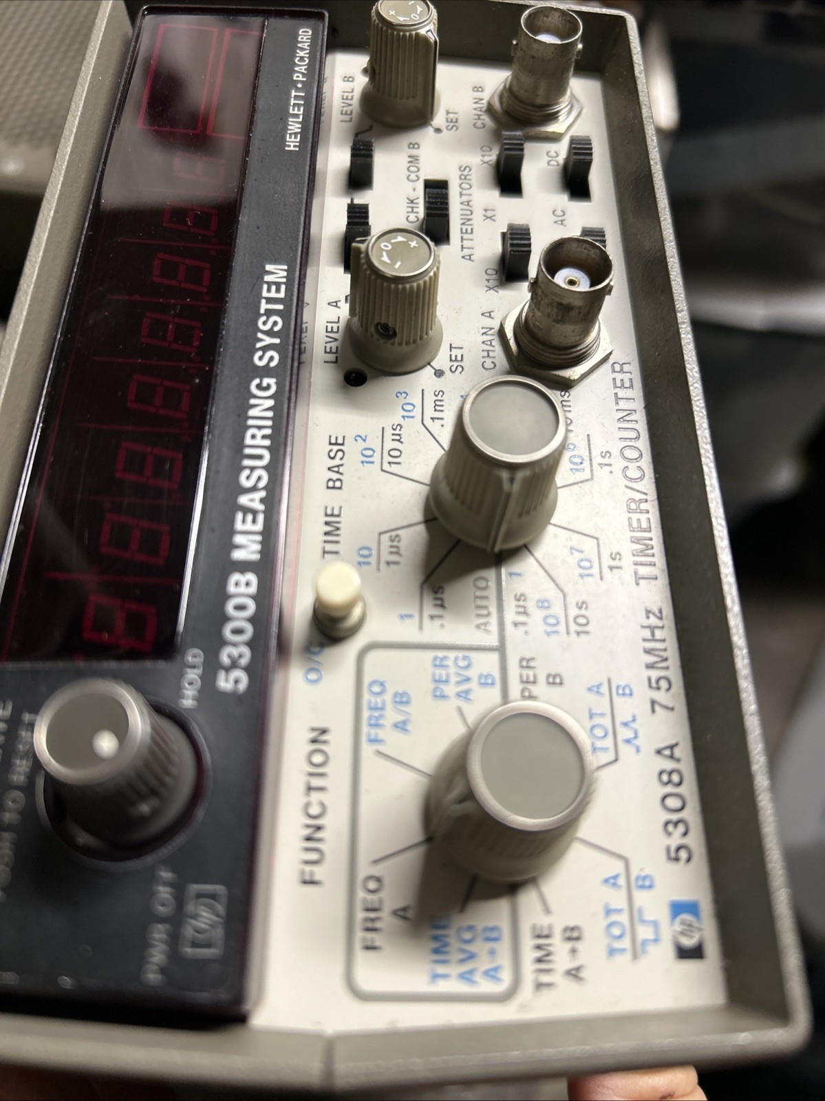 KEYSIGHT AGILENT HP 5300B Measuring System + 5308A 75MHz Timer Counter