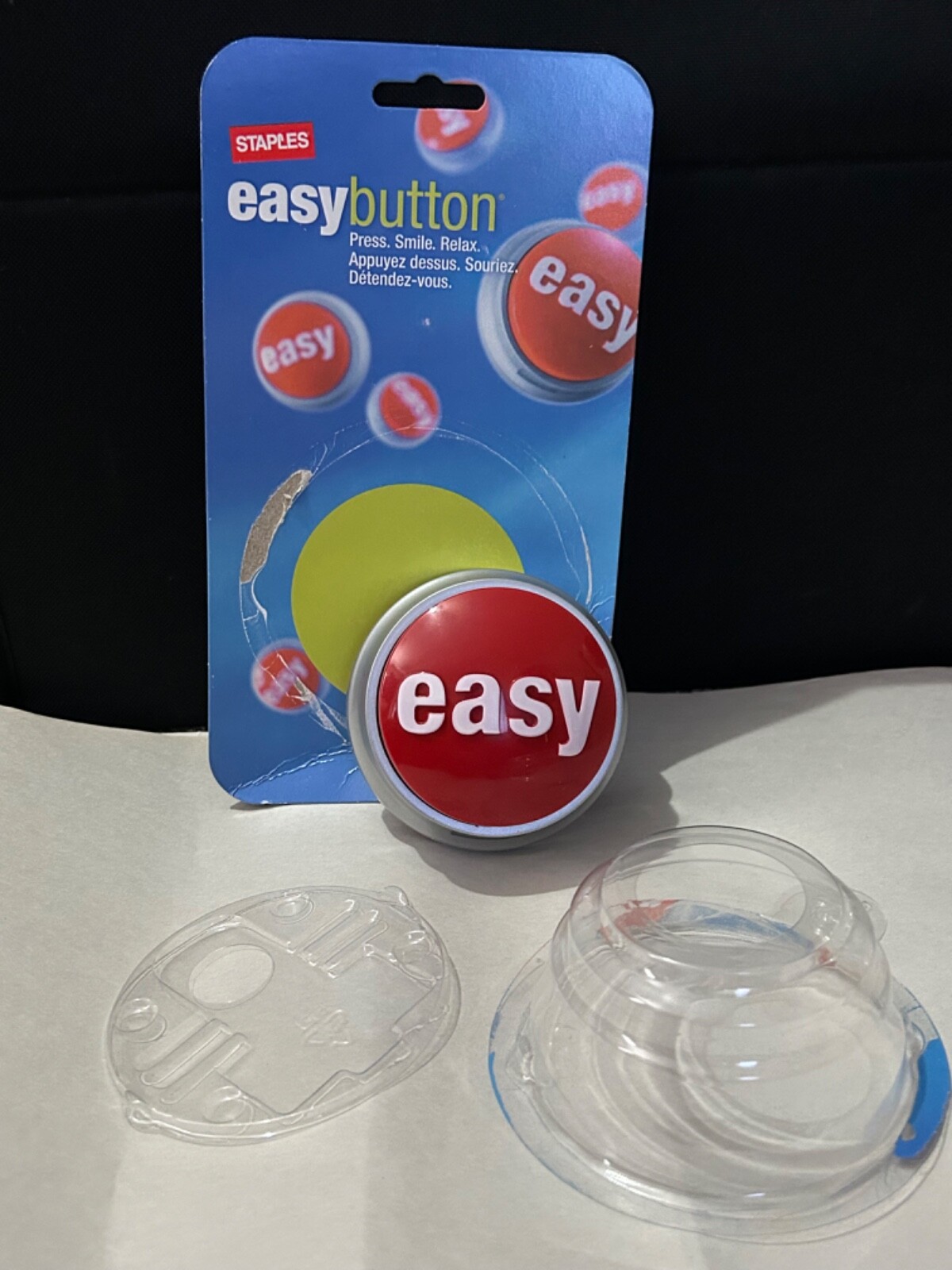 STAPLES EASY BUTTON THAT WAS TALKING OFFICE GIFT COLLECTOR ITEM ENGLISH RED A6
