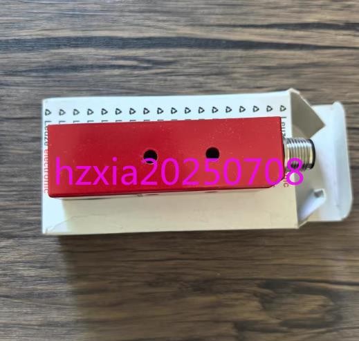 1pc new Leuze PRK 97/4 L sensor 50019663