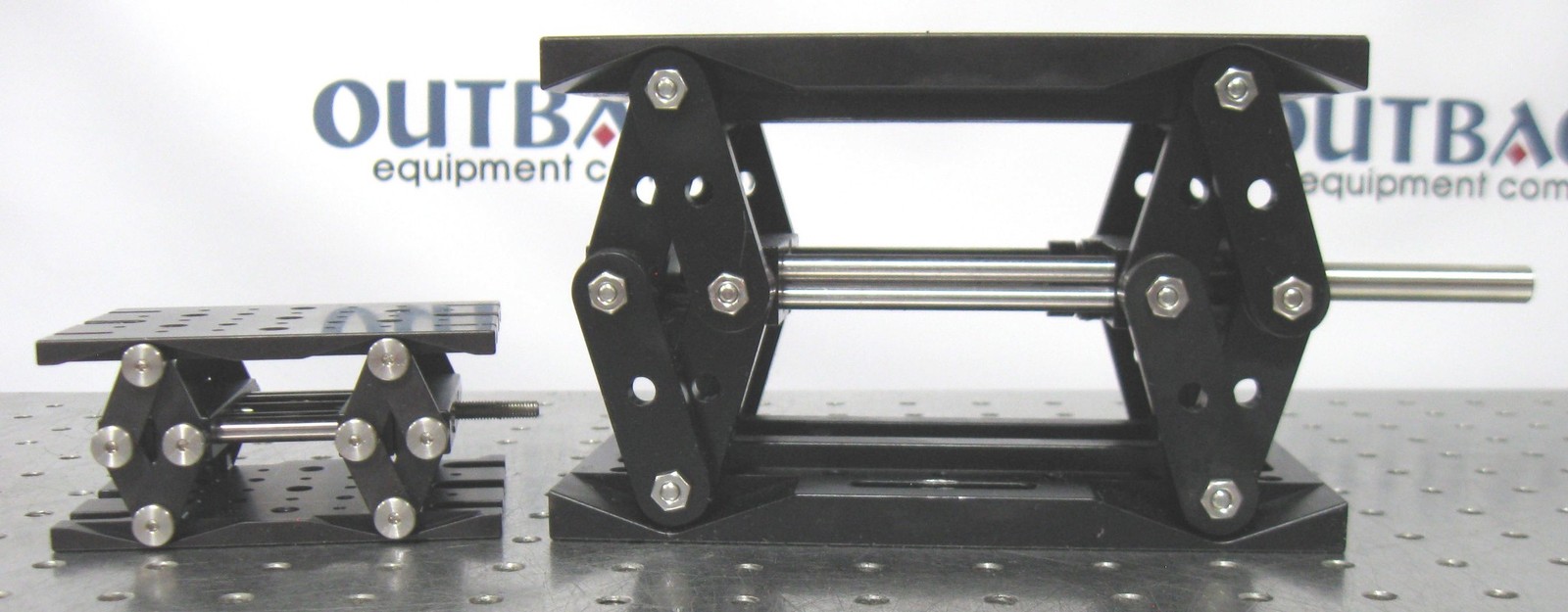 C202790 Lot 2 Thorlabs Lab Jack L200 (3″ x 4″) + L490 (4″ x 7″), 1/4-20 Threads