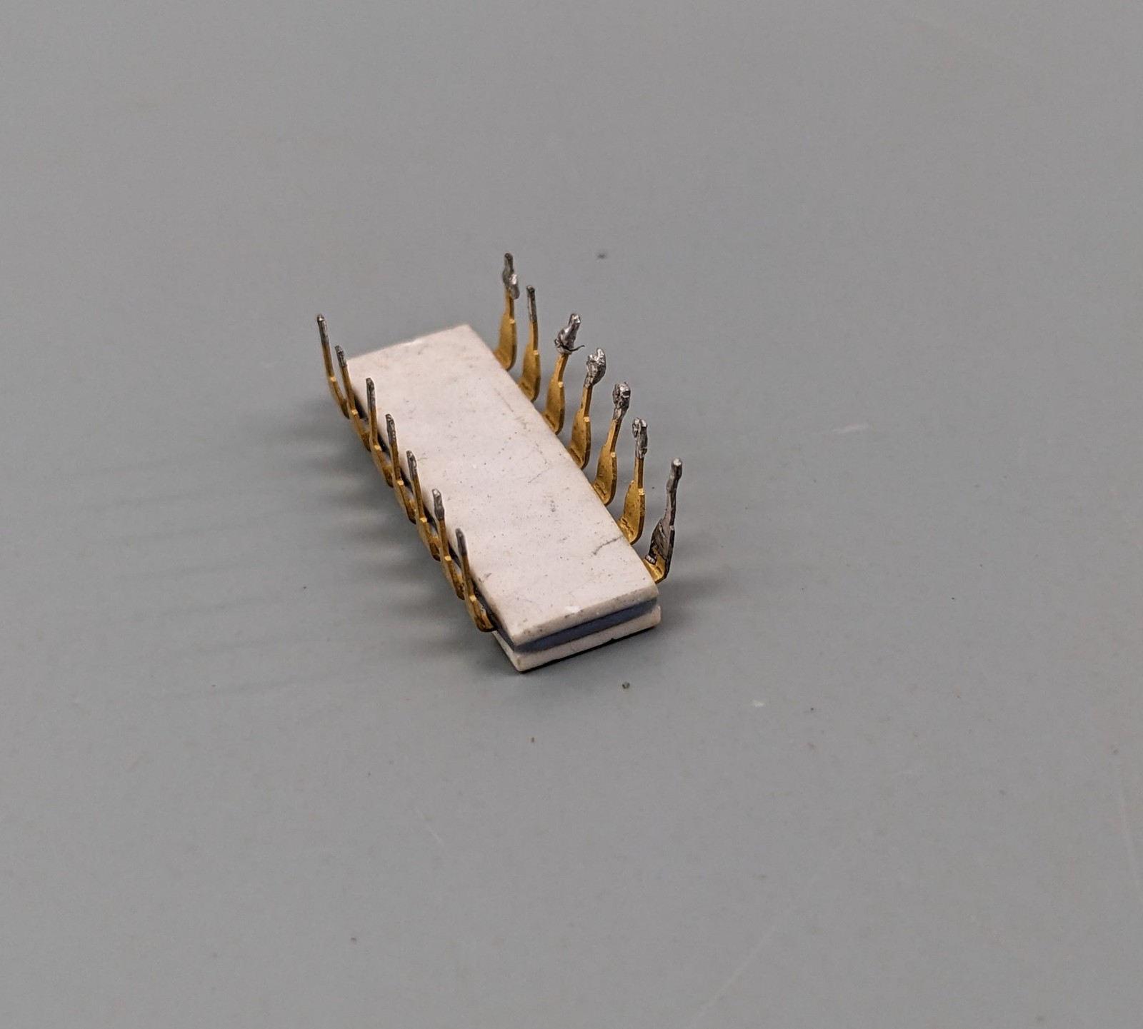 (3) MC1013L AC-Coupled J-K Flip-Flop IC (Gold MECL II, 85 MHz) SOLDER PULLS