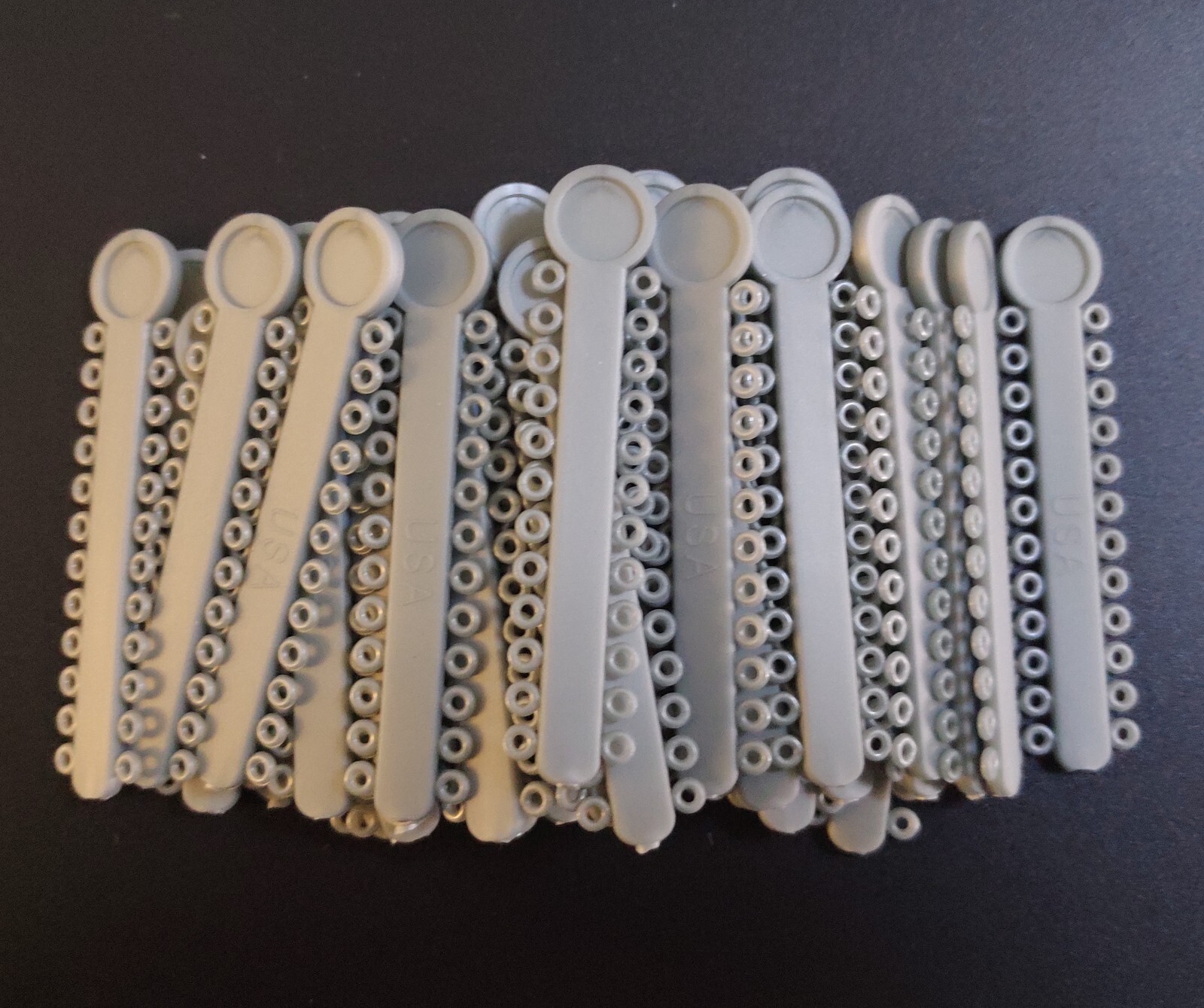 1008 Pcs Dental Orthodontic Ligature Ties Elastic Rubber Bands For Brackets