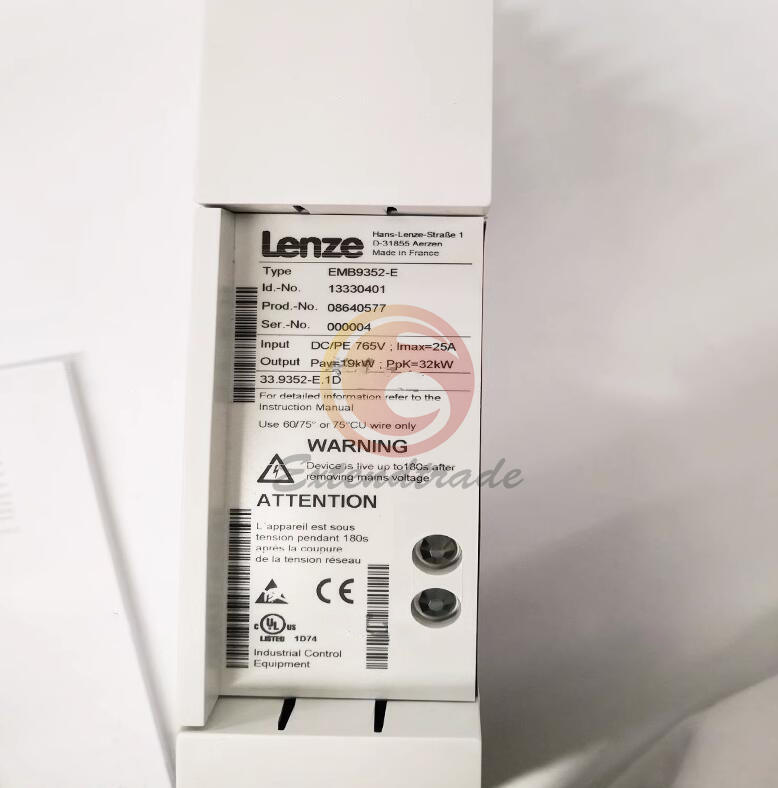 New 1PC Lenze EMB9352-E Inverter