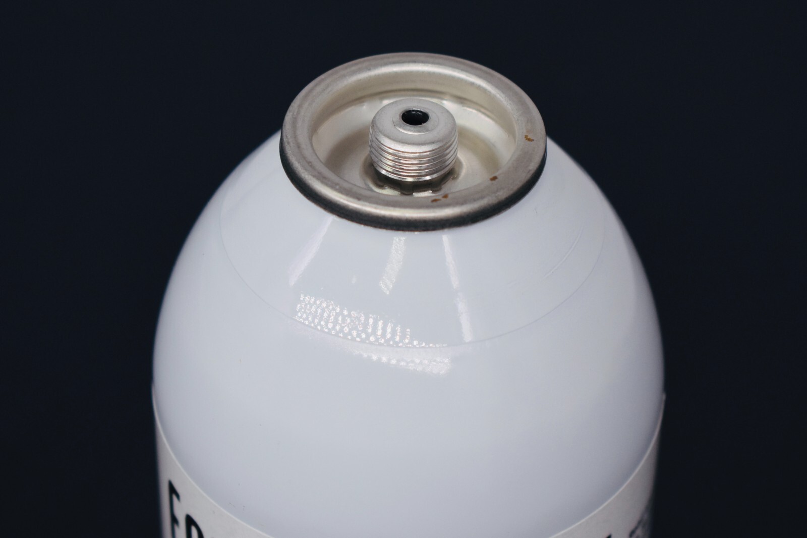R-600a Refrigerant with 7/16″ Self Sealing K28 6 oz Case/12