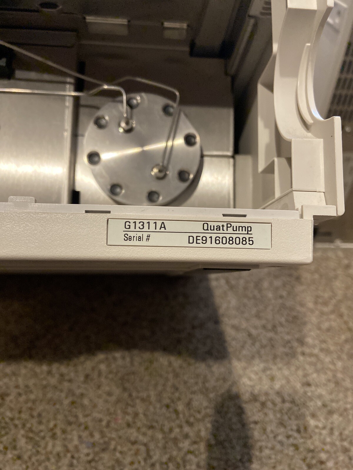 Agilent 1100 Series G1311A Quaternary Pump For Parts or Repair
