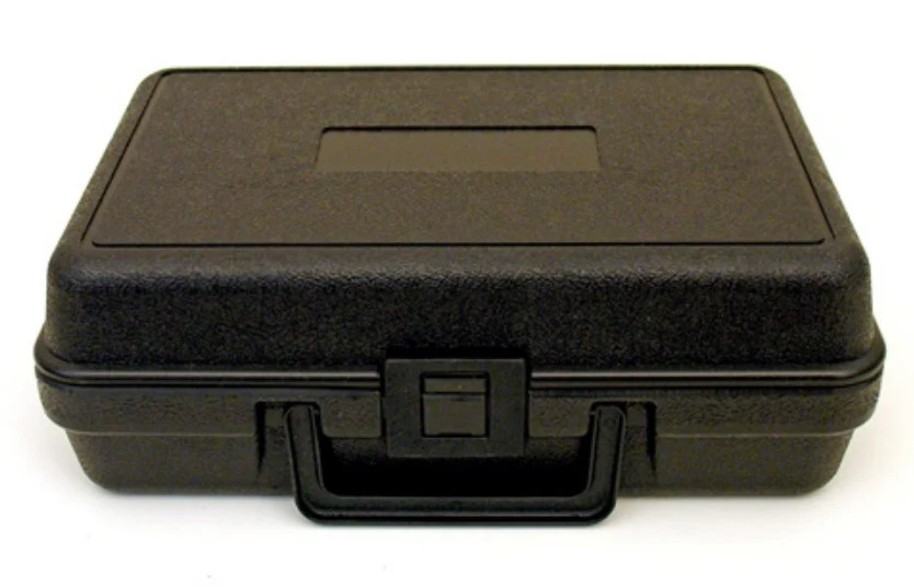 304 – PLATT LUGGAGE – BLOW MOLDED CASE – Exterior Dimensions (L x W x D): 11 5/1
