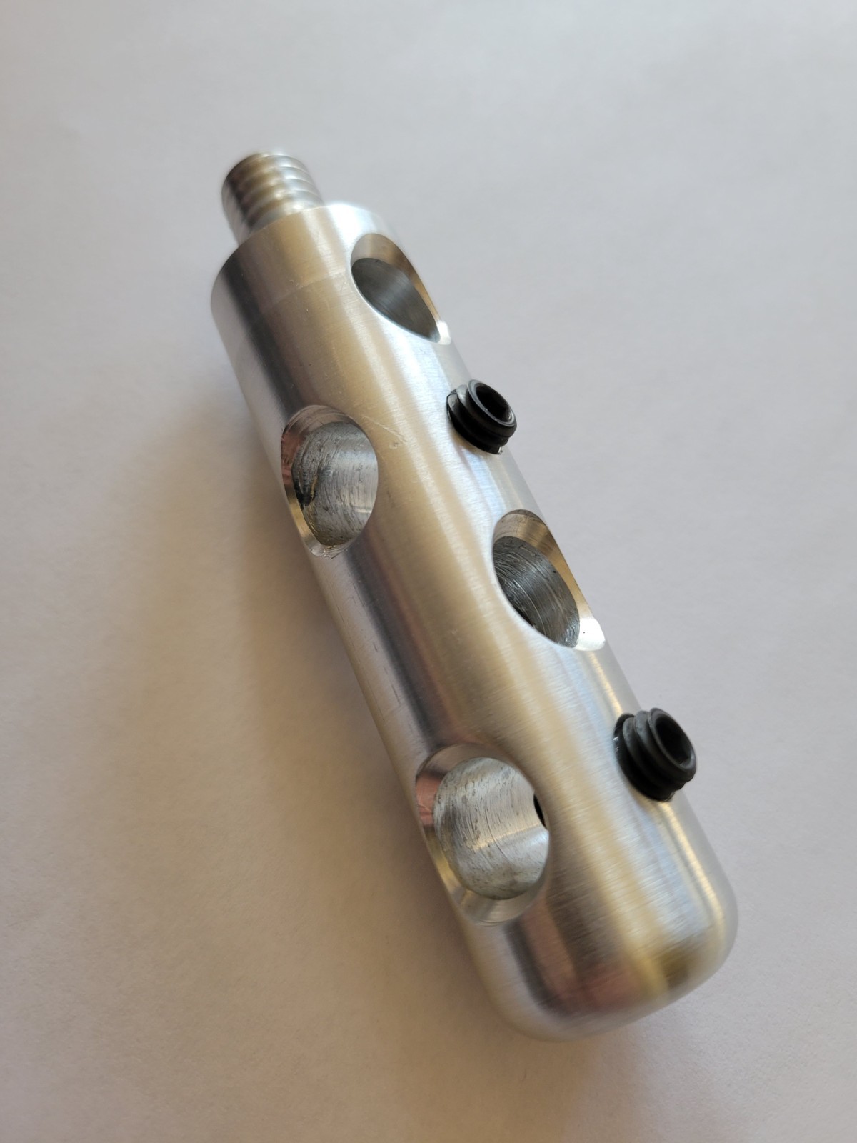 Air duct cleaning brush holder adapter with set screws 4 1/4″ long/No Filaments