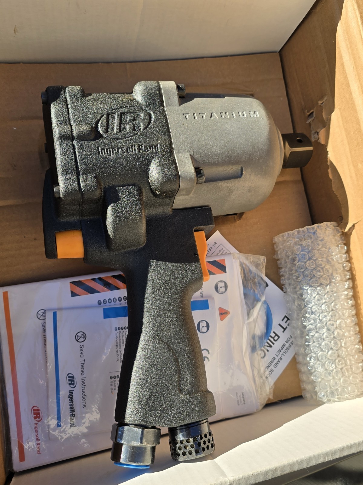 New INGERSOLL RAND 3940P2Ti Pneumatic Titanium Air Impact Wrench 1″ DRIVE