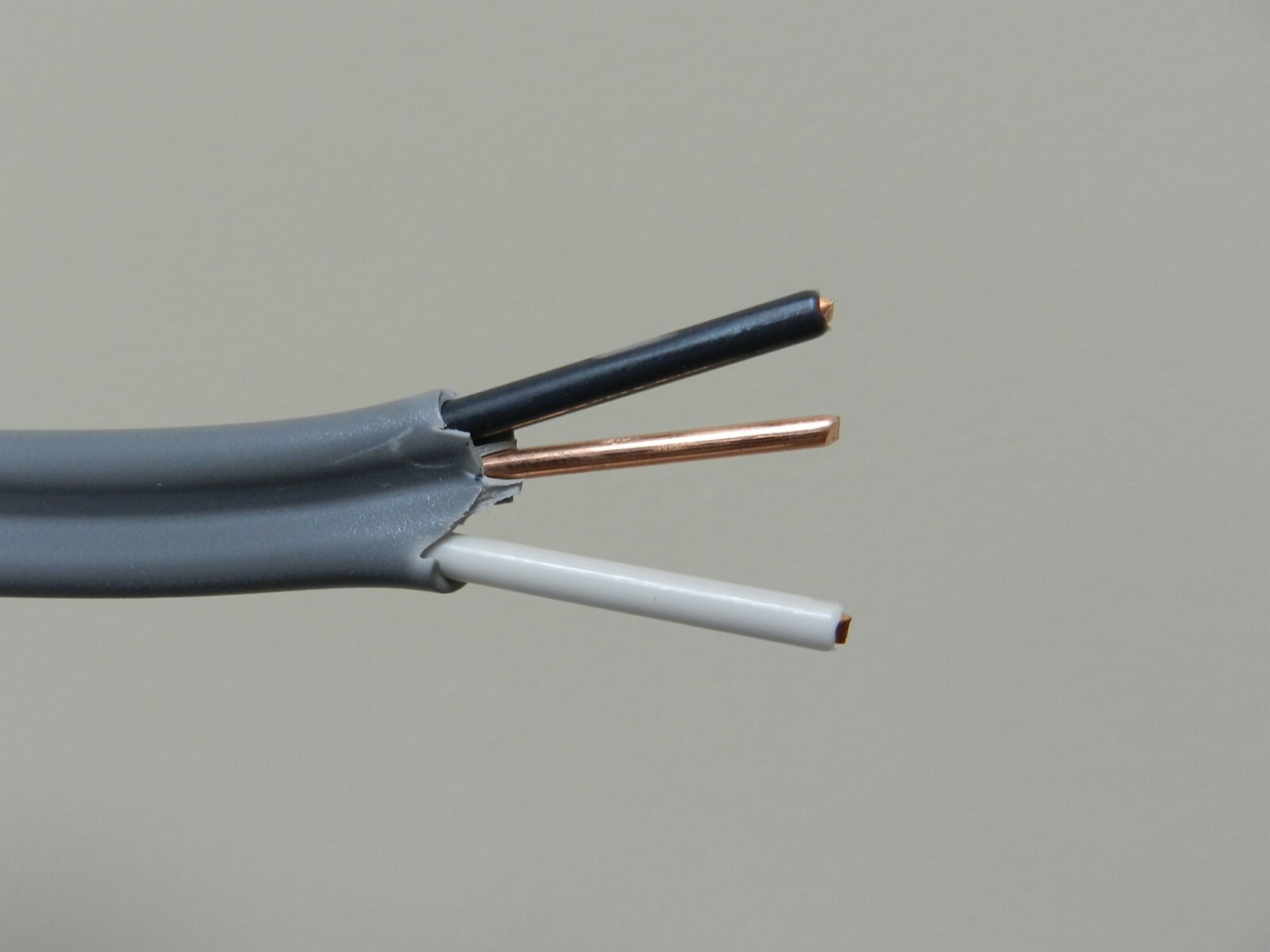 20 ft 12/2 UF-B WG Underground Feeder Direct Burial Wire/Cable