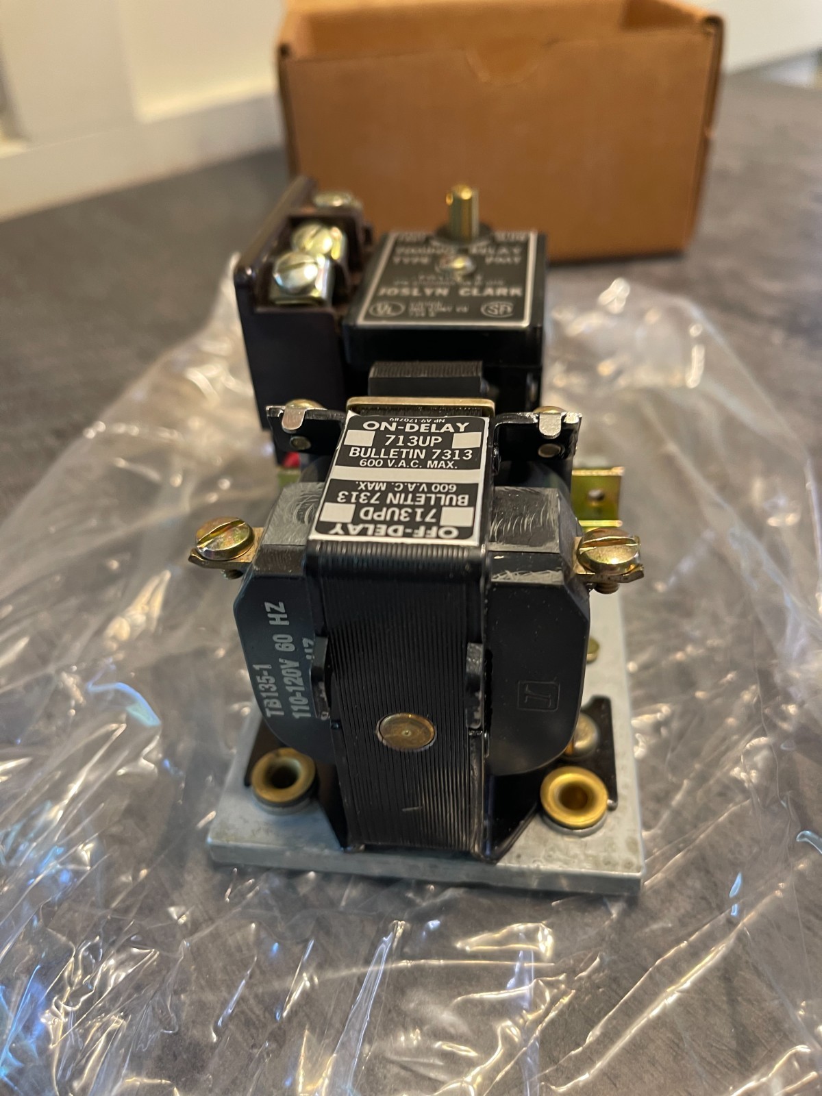 *NEW* Joslyn Clark 713UP-76 PMT Pneumatic Timing Relay