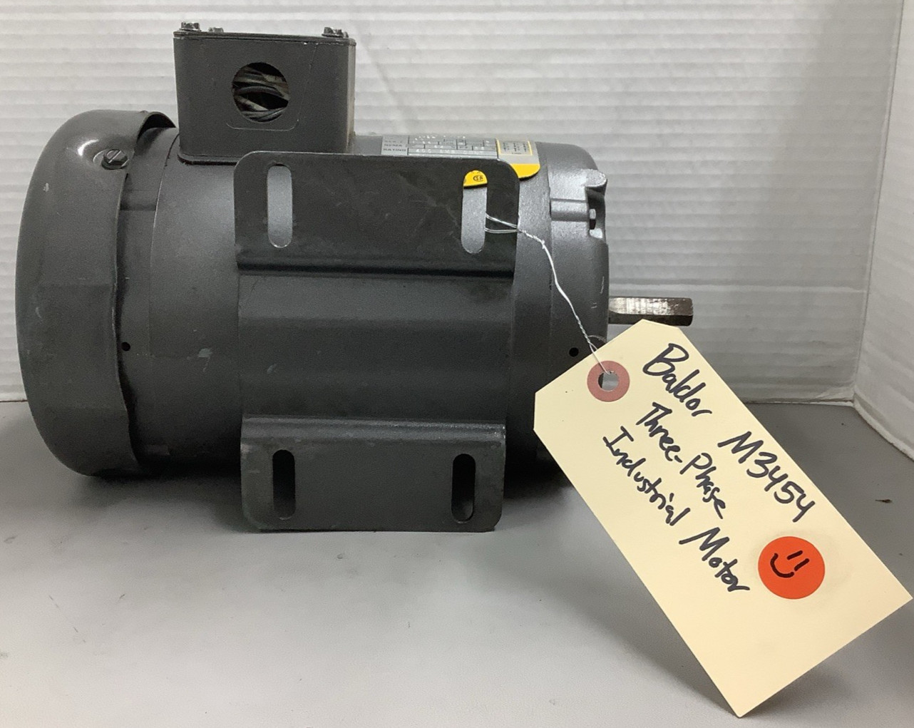 Baldor M3454 Industrial Motor 1/4HP 1725RPM 3-Ph 208-230/460V (R82)