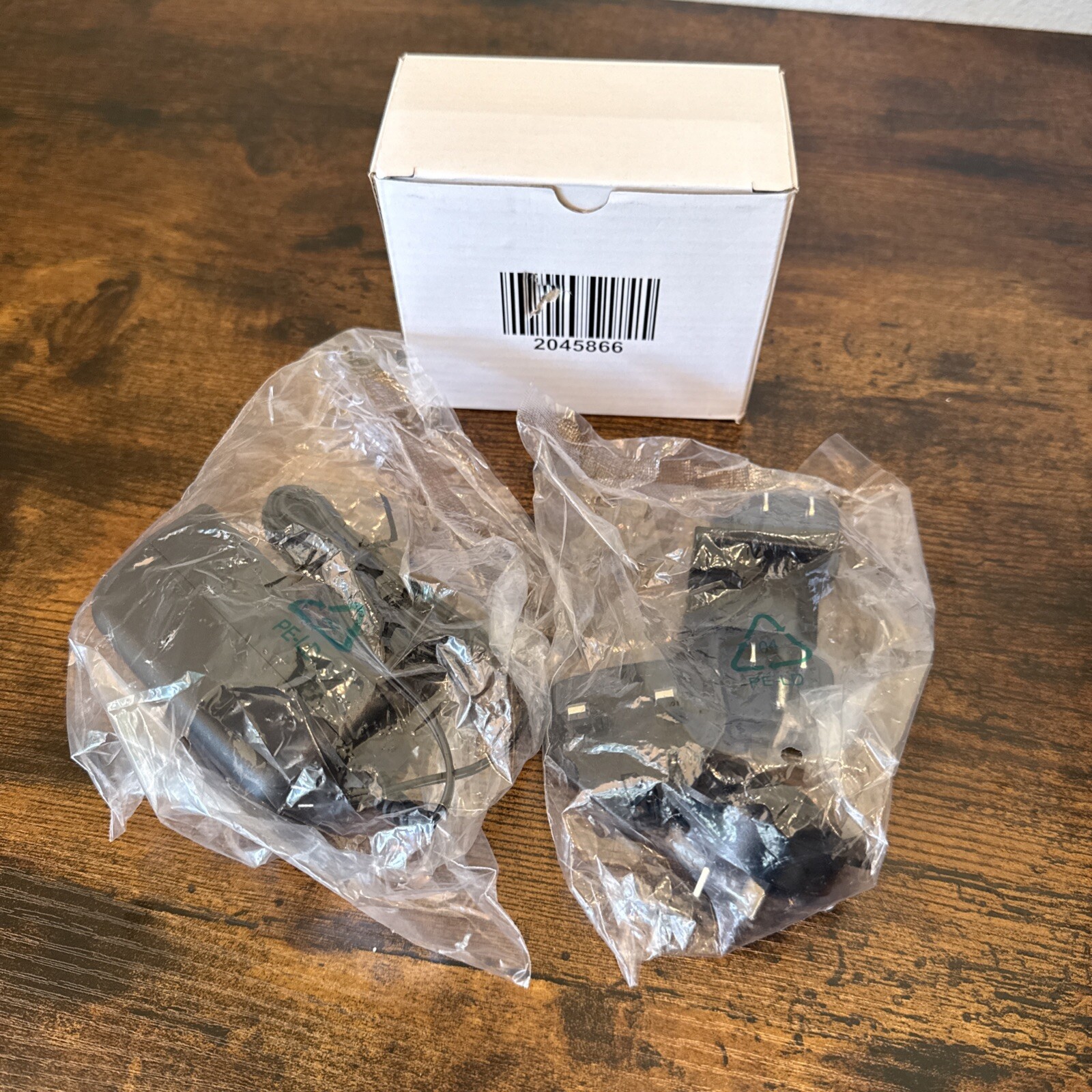 CRESTRON PW-2407WUL / PW2407WUL (NEW IN BOX)