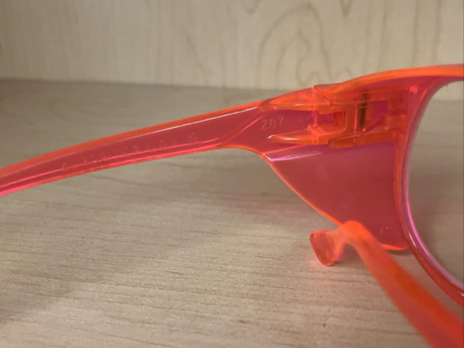 VTG Aerosite Safety Glasses Z87 5 3/4″ Neon Hot Pink FRAMES