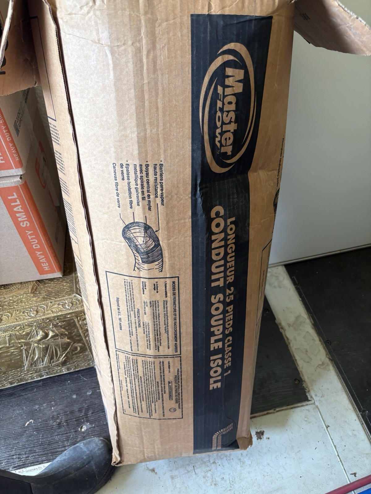 Master Flow Insulated Flexible Round Duct 6 in x 25 ft Silver Foil/Fiberglass