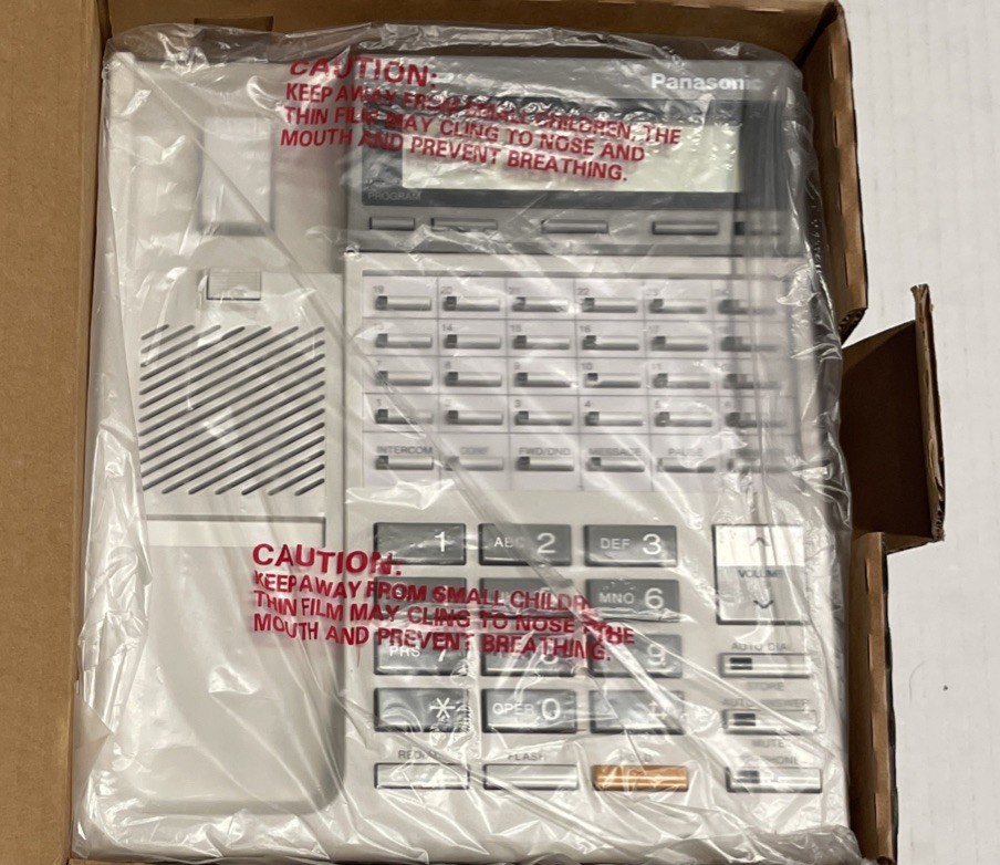 Panasonic KX-T7230 Digital Telephone Speakerphone 24 Button New In Original Box
