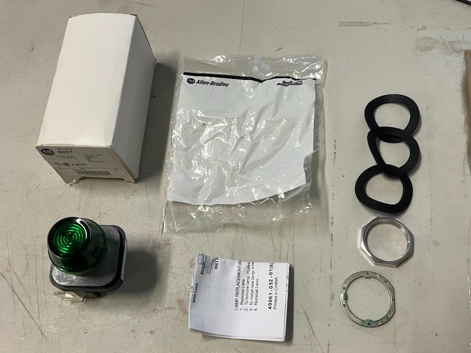 Allen Bradley 800T-QH24G Pilot Light Green LED New in Box NIB MN STOCK