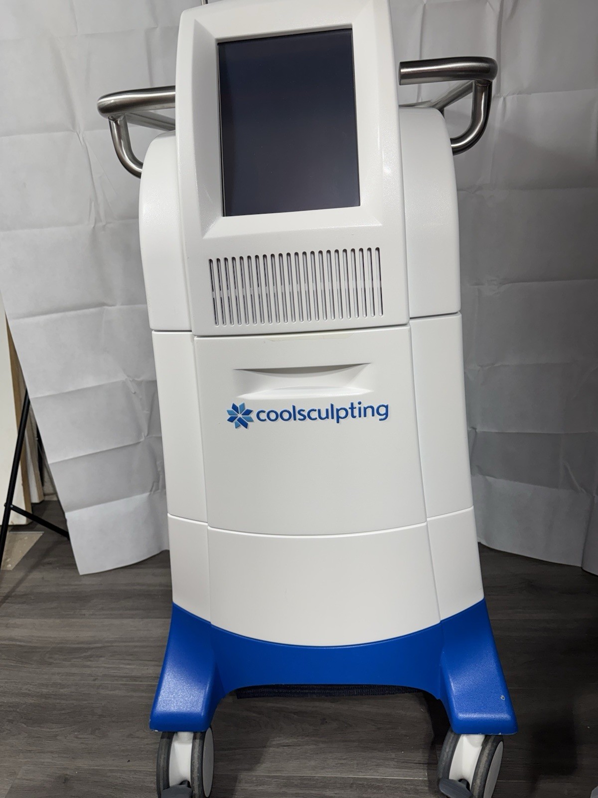 ZELTIQ CoolSculpting Control Unit BRZ-CG1-UMD-000 Cart Mounted Machine