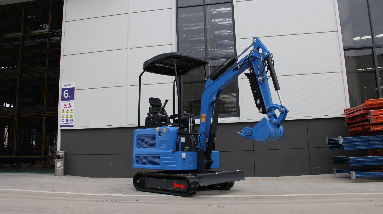 4,000 lbs Mini Excavator | KUBOTA Diesel Engine | Hydraulic Thumb，Compact Digger