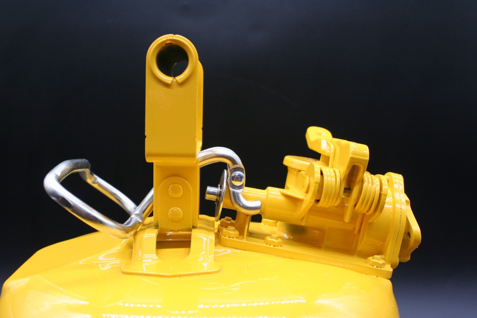 One (1) JUSTRITE 7220220 (ULINE H-1849Y) Safety Can, 2-Gallon, Yellow, Diesel