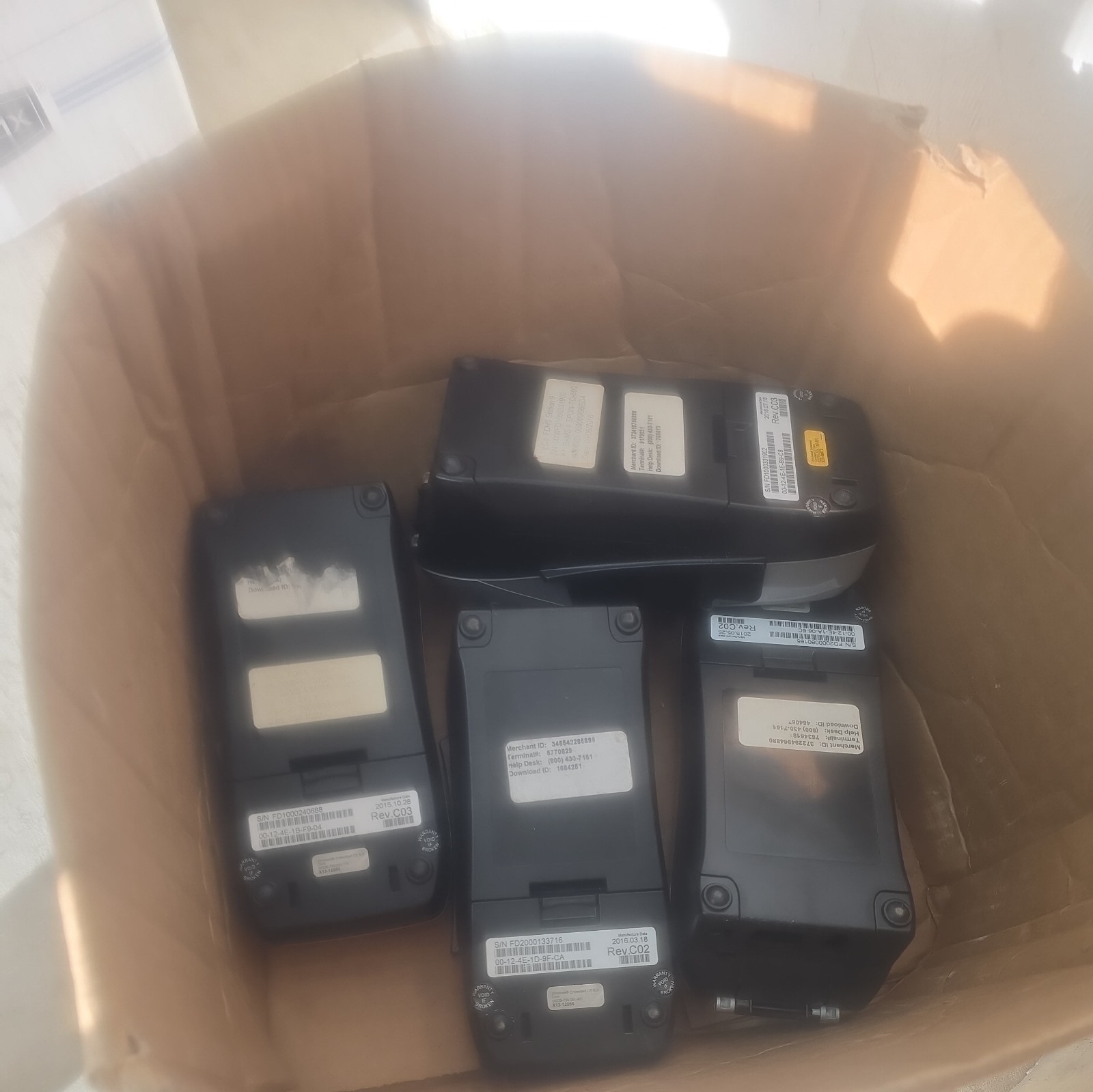 Lot of POS Credit Card Terminals Verifone Ingenico ID Tech – Damaged- Parts Only