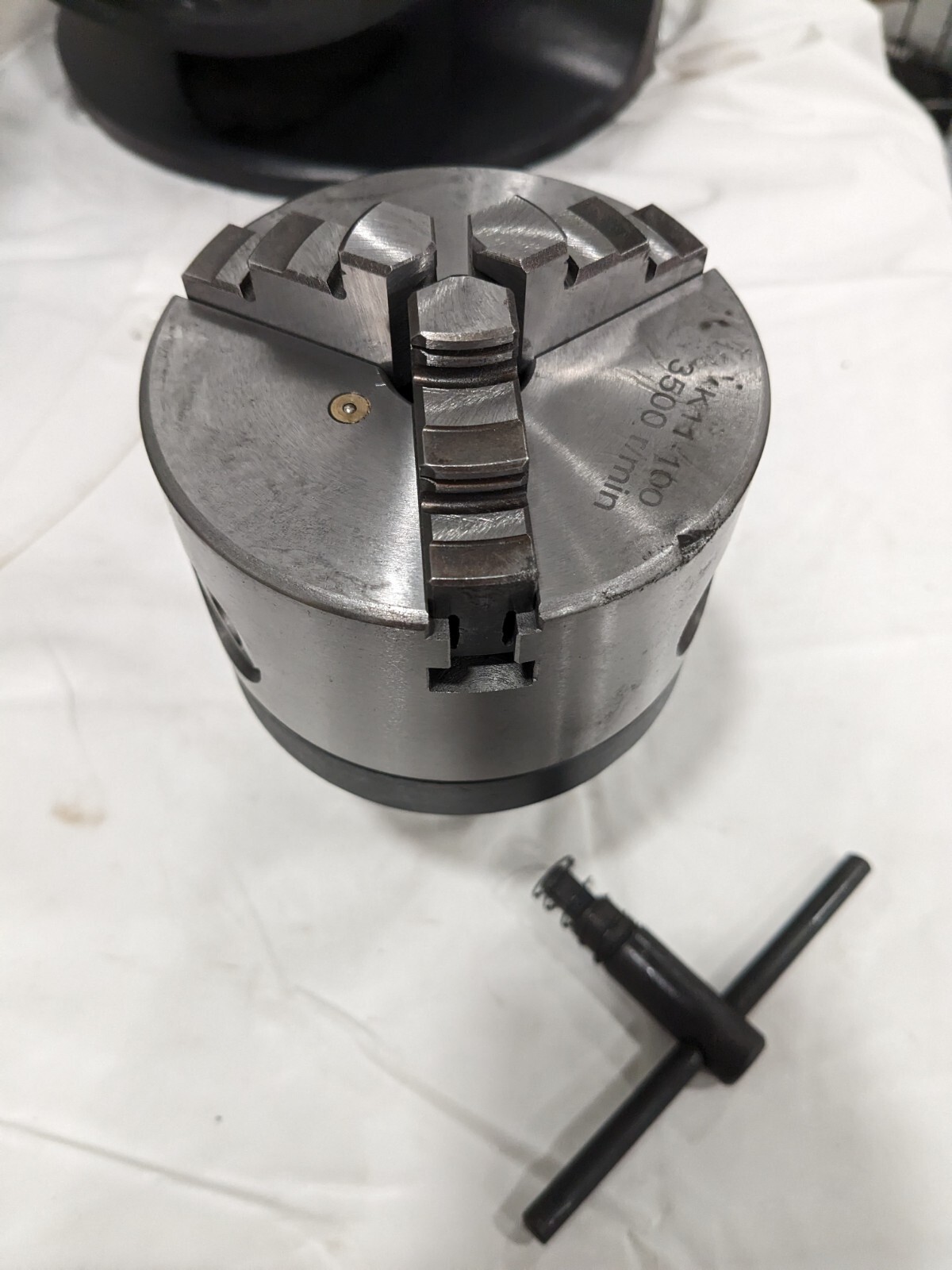 Manual Lathe Chuck: 4″, 3 Jaws, Self-Centering 5C 230-6004