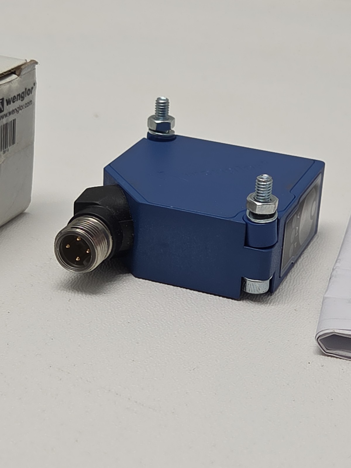 Wenglor OPT2011 Photoelectric Distance Sensor 30VDC