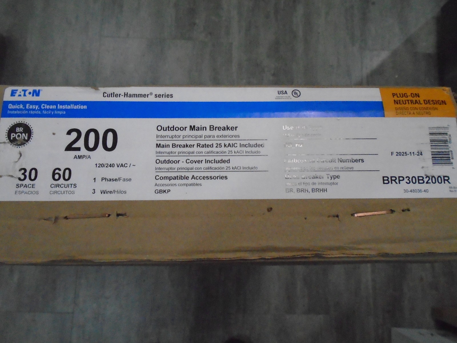 EATON BRP30B200R 200A OUTDOOR LOADCENTER WITH MAIN BREAKER 30Sp 60Cir NEW IN BOX
