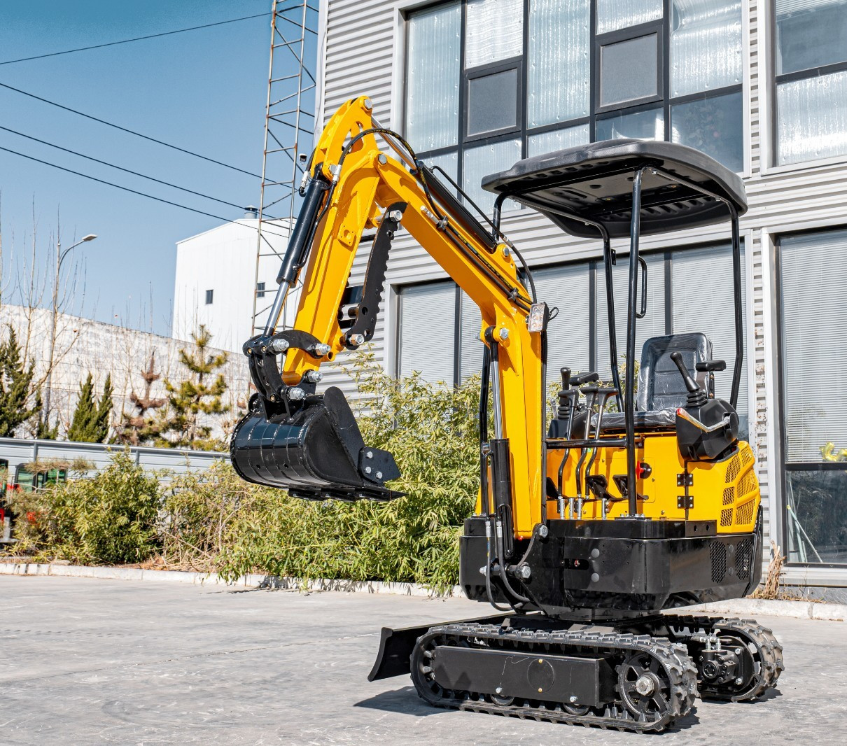 FREE SHIP 1.6Ton 2Ton Mini Excavator EPA B&S Engine Tracked Crawler Digger