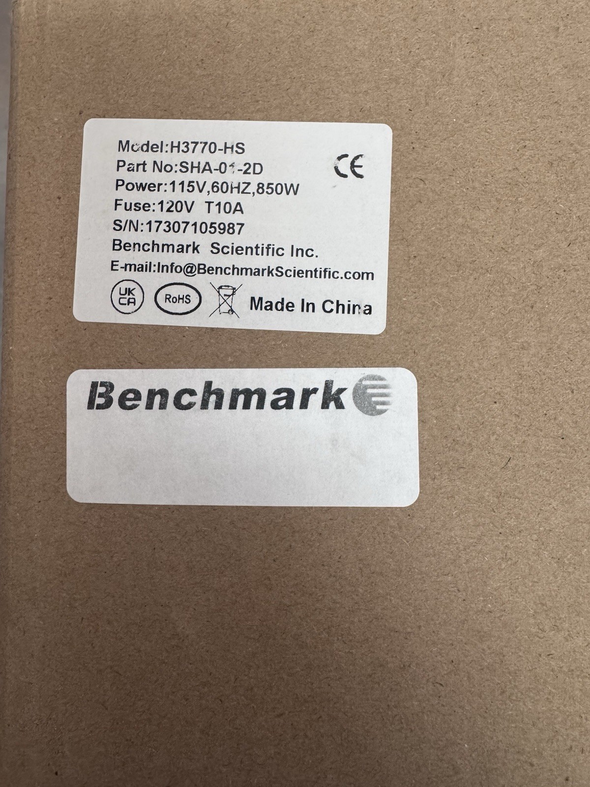 Benchmark Scientific H3770-HS Digital Hotplate Magnetic Stirrer, 7 in. x 7 in.