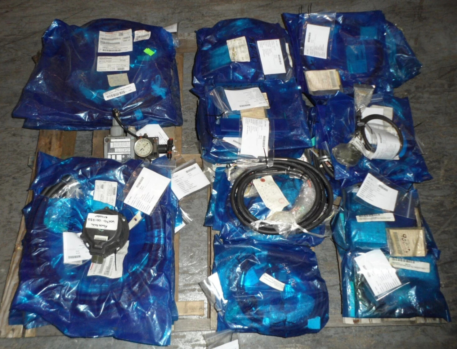 New Kawasaki 50975-1676B Harness Assembly / With 30 Days Warranty