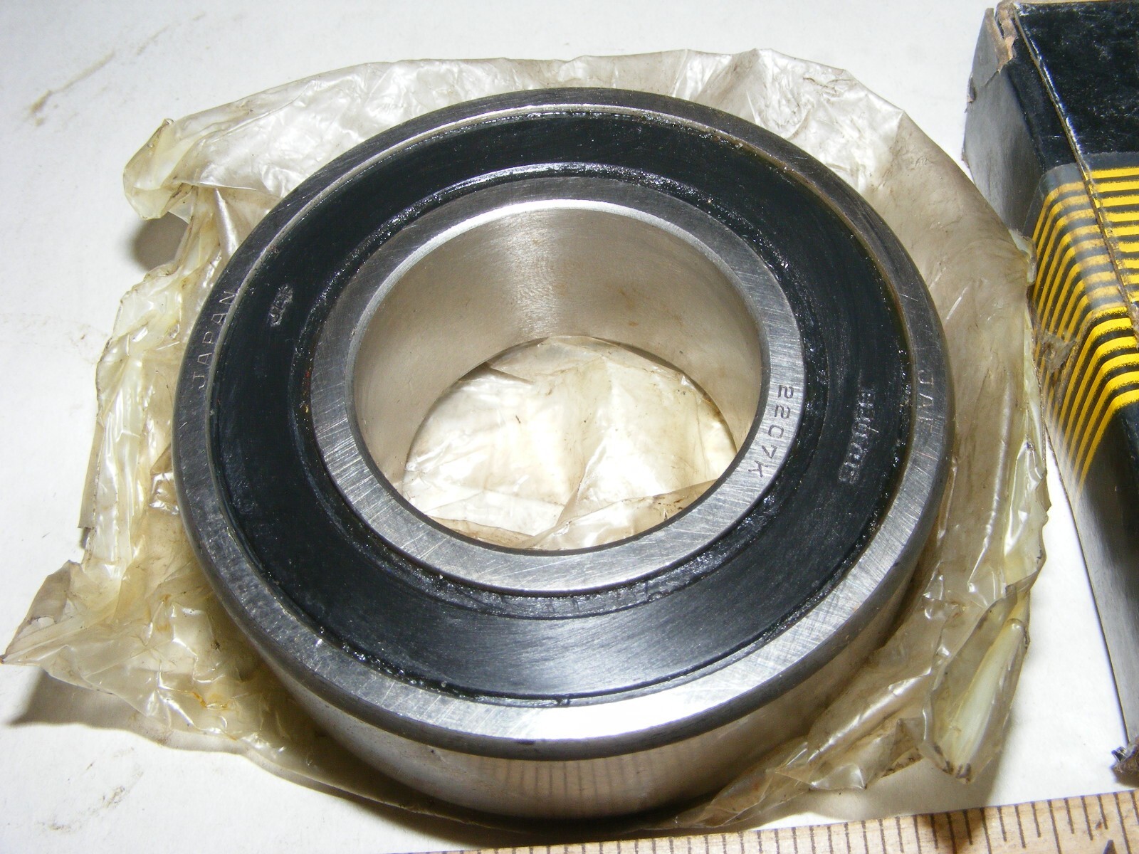 URB 2207K 2RS Bearing (zz1)