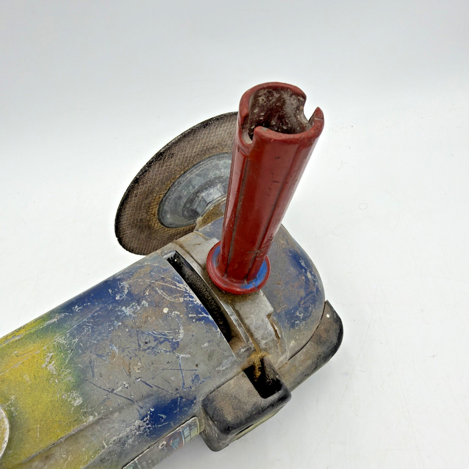 Milwaukee Heavy Duty Angle Grinder 7” Model # 6054 Not pretty but WORKS SEE VID!