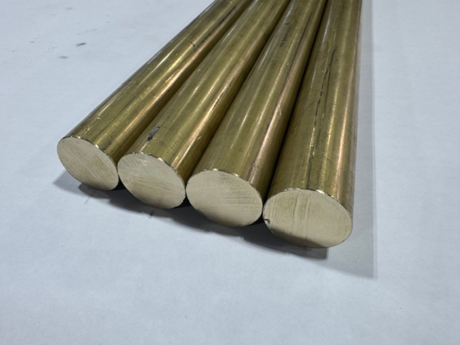 [4 PACK] 1/2″ Solid Brass Round Rod x 4″ Long, C360 Brass, 0.50″ Diameter Brass