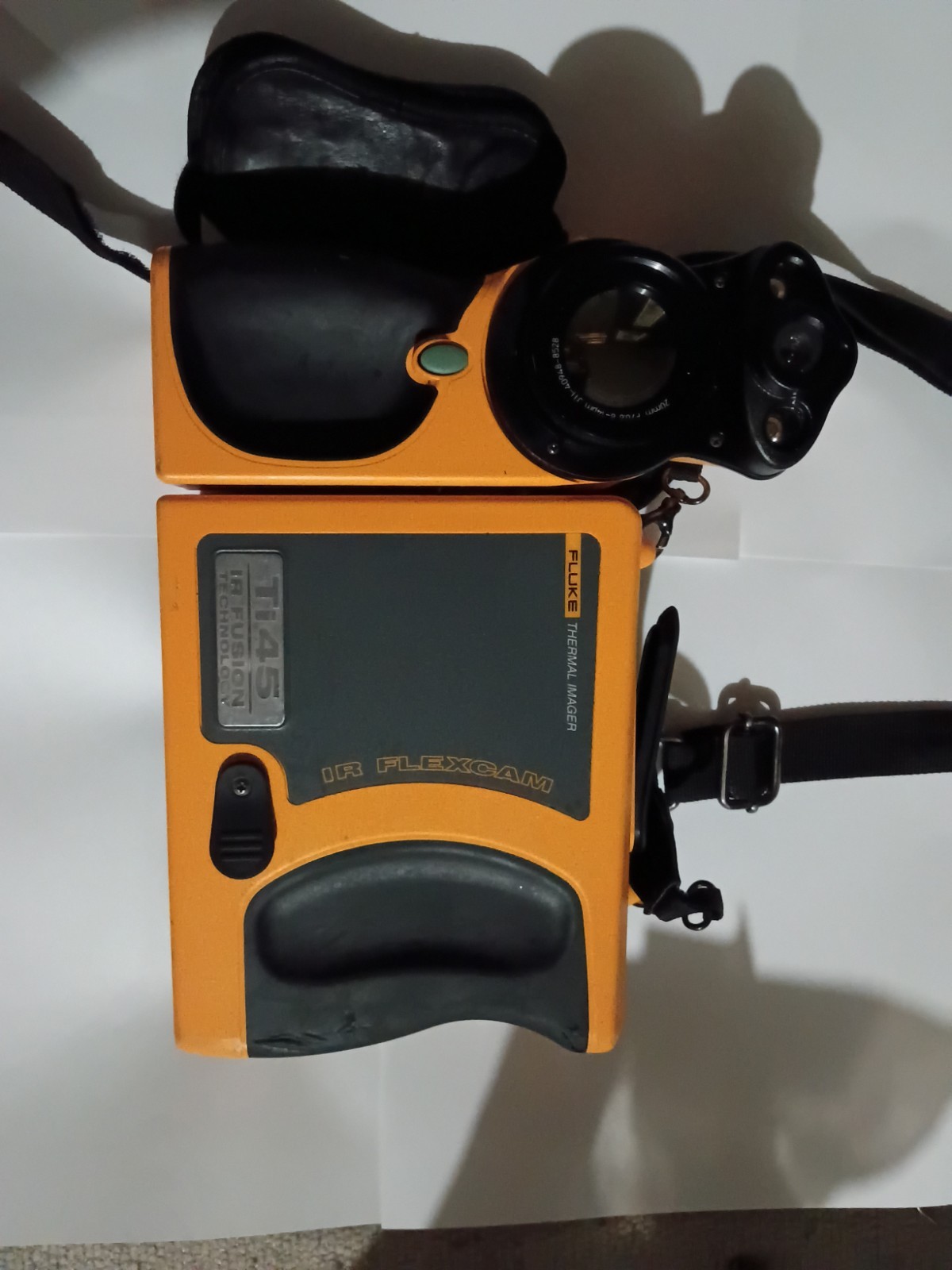 Fluke Ti45 IR Flexcam Thermal Imager. No Battery’s No Charger,