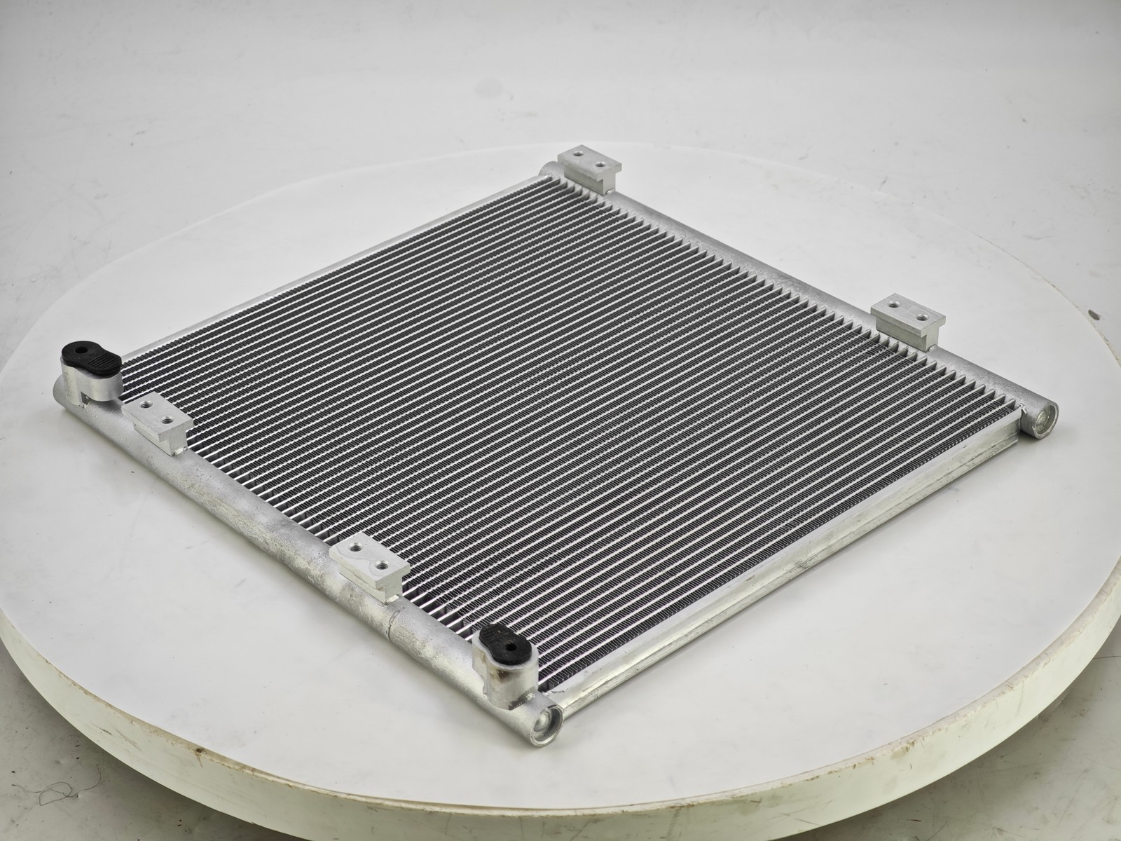 Air Conditioning Condenser T1275-72220 For Kubota L3240 L3540 L3940 L4740 L5740