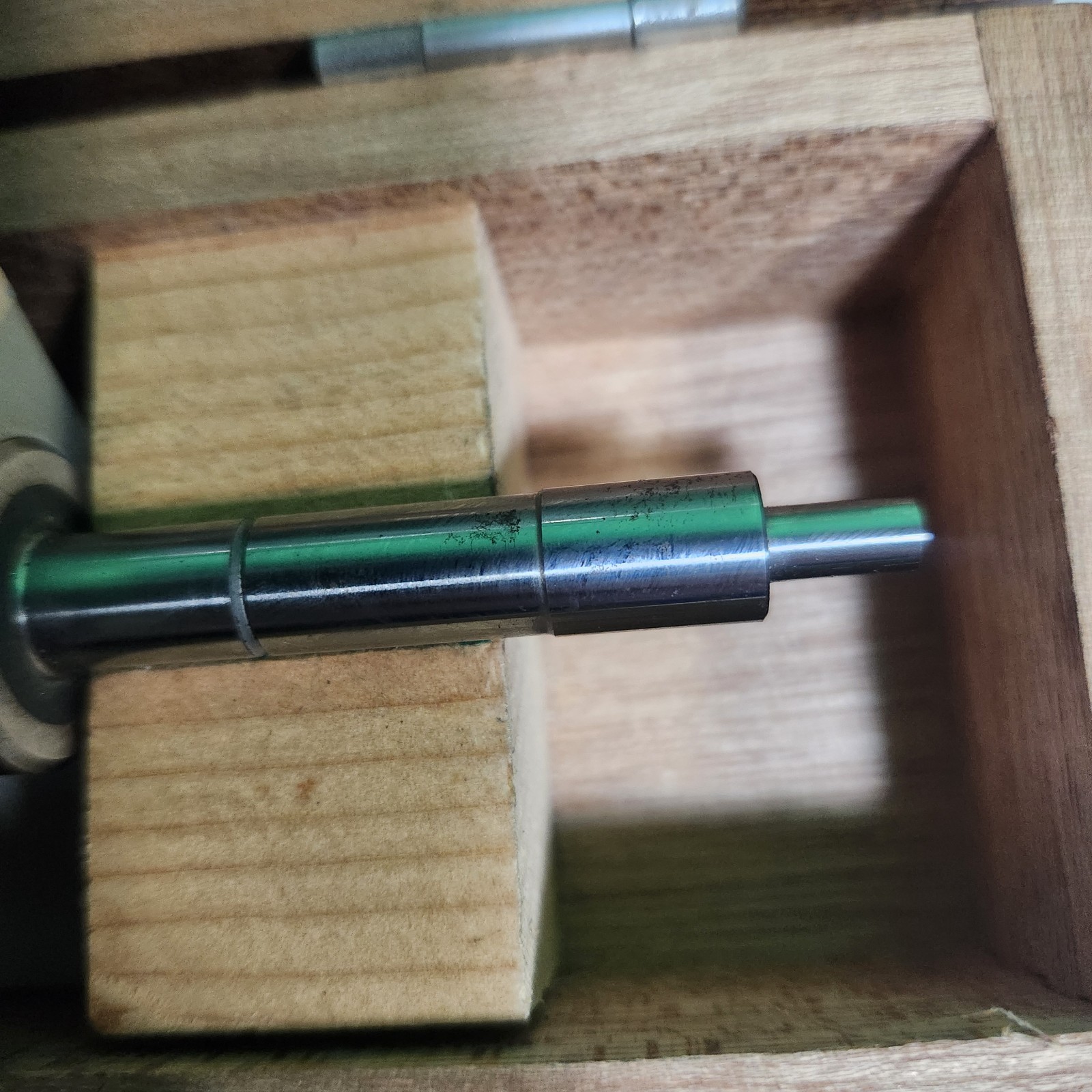Universal Houdaille Centering Gauge Machinist Tool w/ Wooden Case