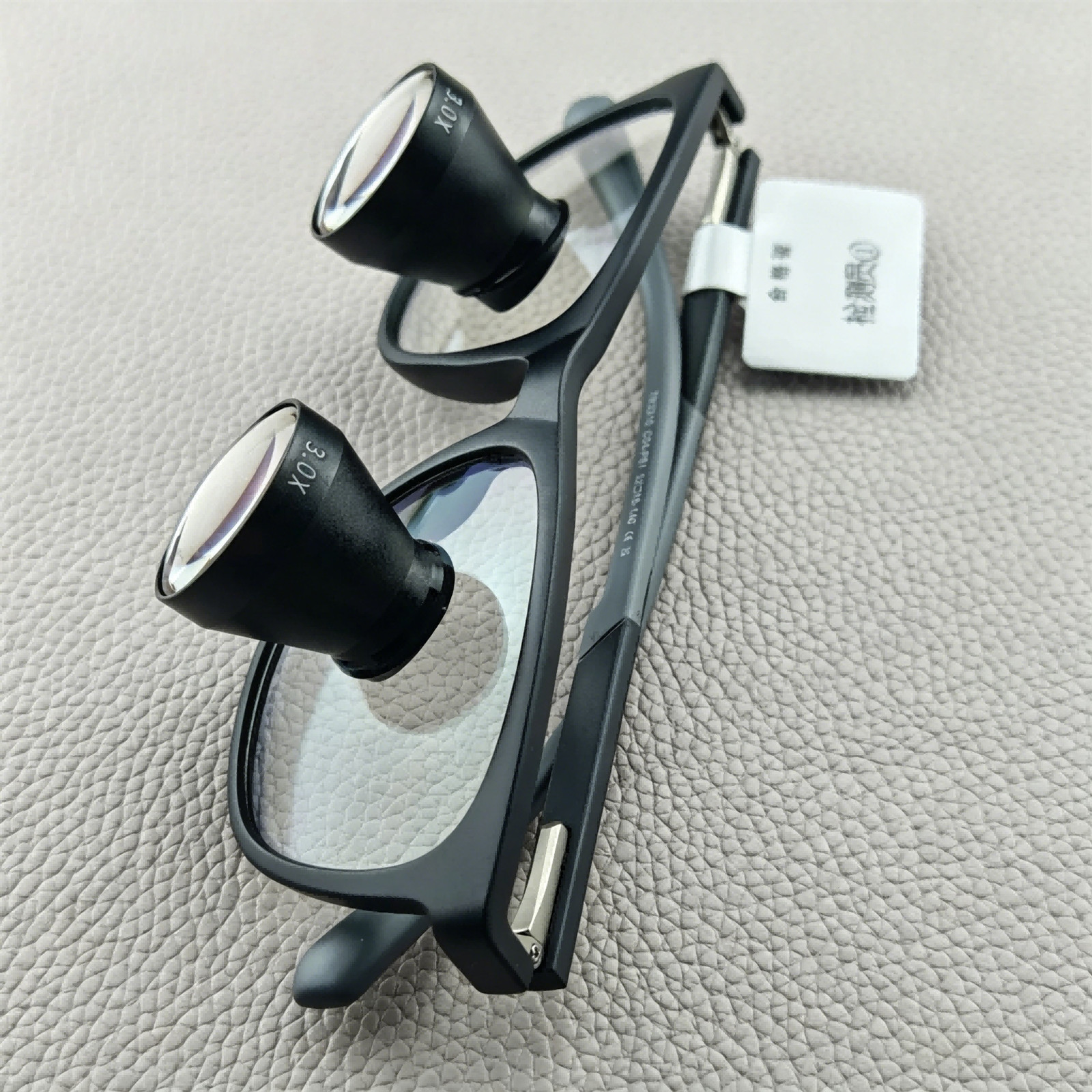 48g Ultra-Light Dental Surgical Loupes 2.0X 3.0X Ergonomic TTL Magnifier Glasses