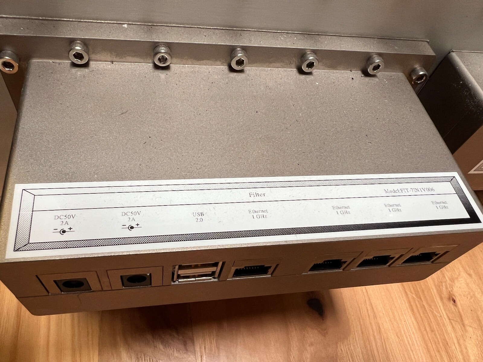RF Shield Box Faraday enclosure EMI RFID Pass Through Interfaces Hydraulic lid