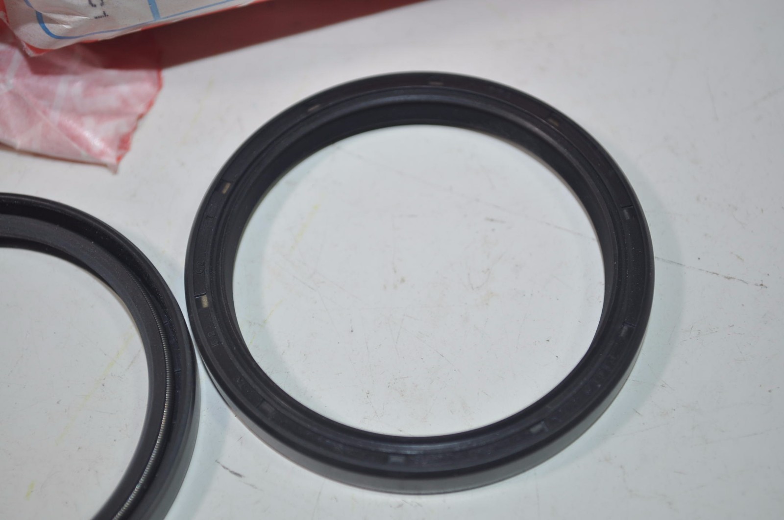Lot of 2 TTO F1419 Double Lip Shaft Oil Seal TC 52mm x 62mm x 7mm PN# TC 52 62 7