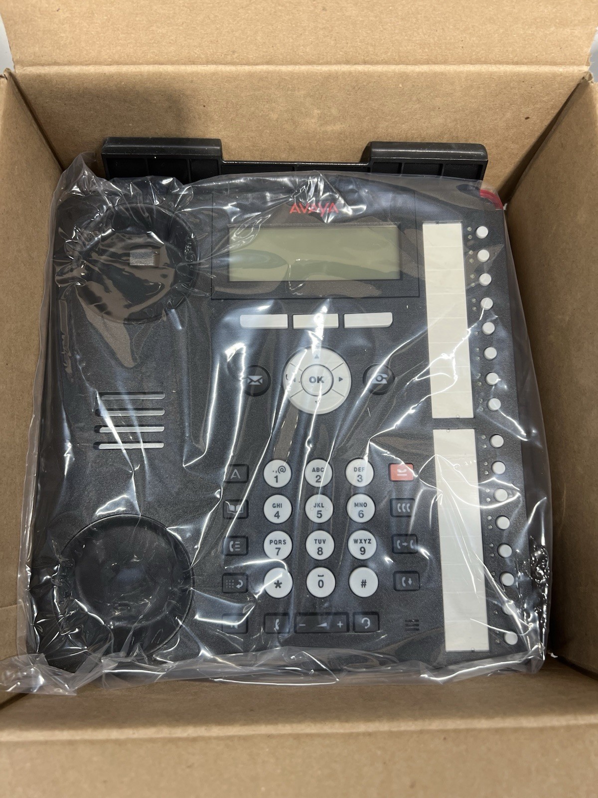 Avaya 1416 Digital Phone Global 700508194 – Refurbished