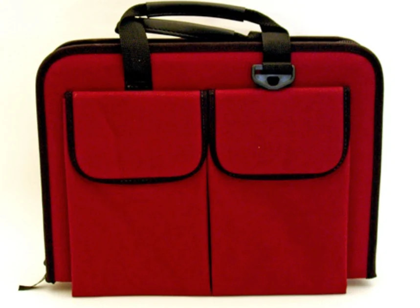 669ZTBURG – PLATT LUGGAGE – MASTER TECHNICIAN – BURGUNDY – Interior Dimensions (