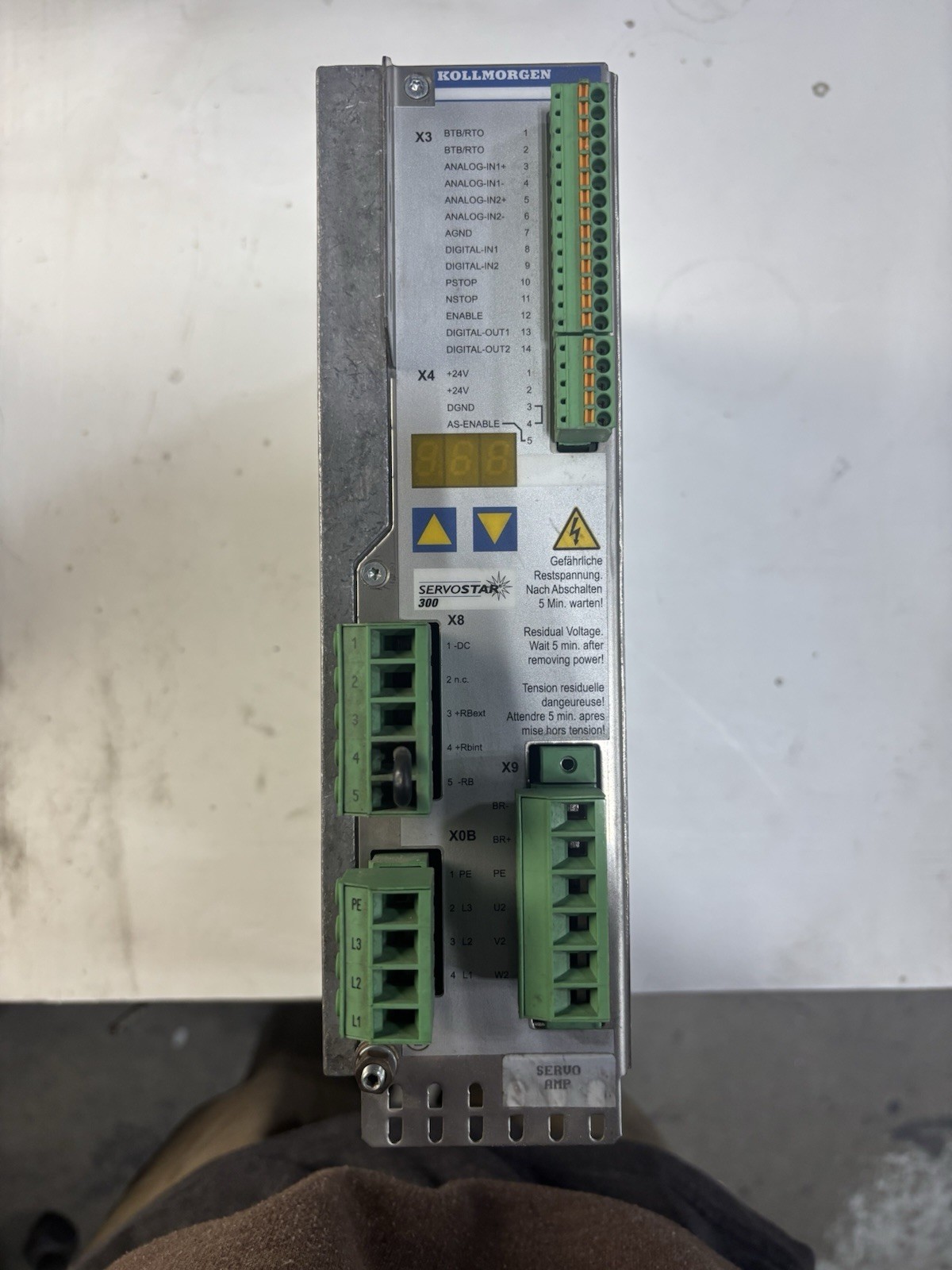 Used & Tested KOLLMORGEN SERVOSTAR 343 / S3030-1-NA Servo Drive