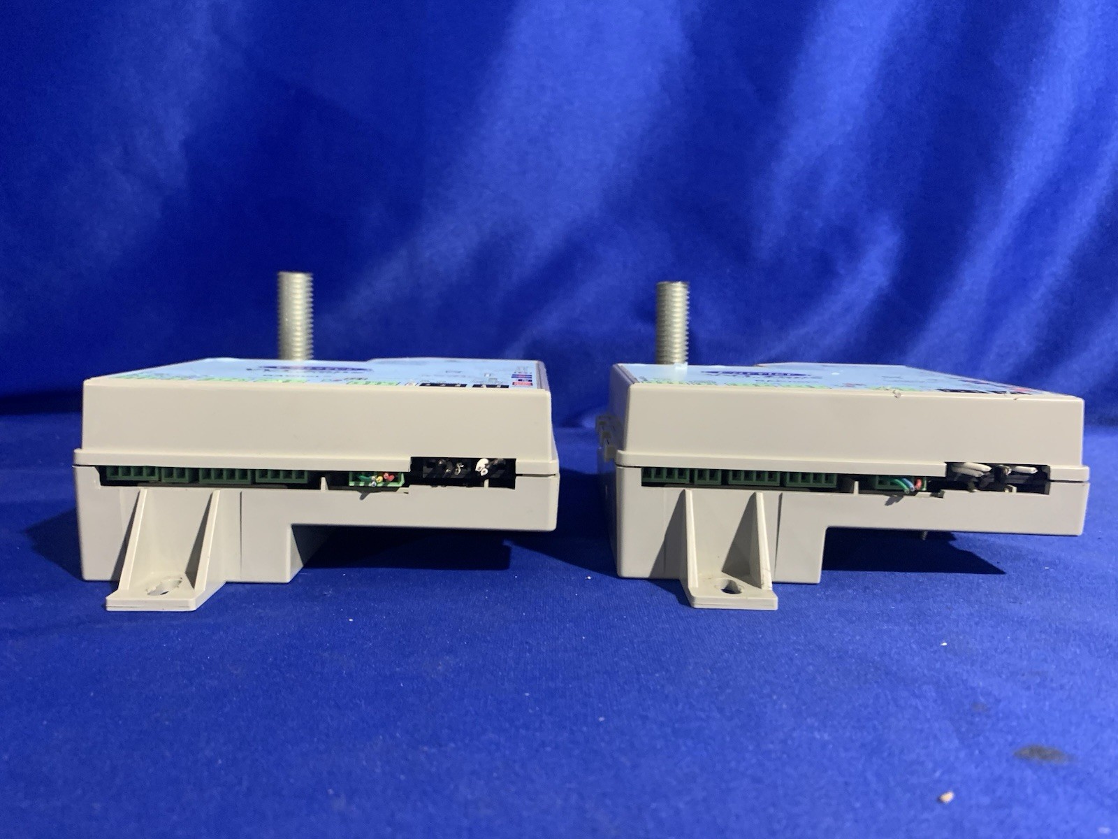 Carrier VVT Zone OPN-VVTZC BACnet Controller – Lot of 2 – Untested – Please Read
