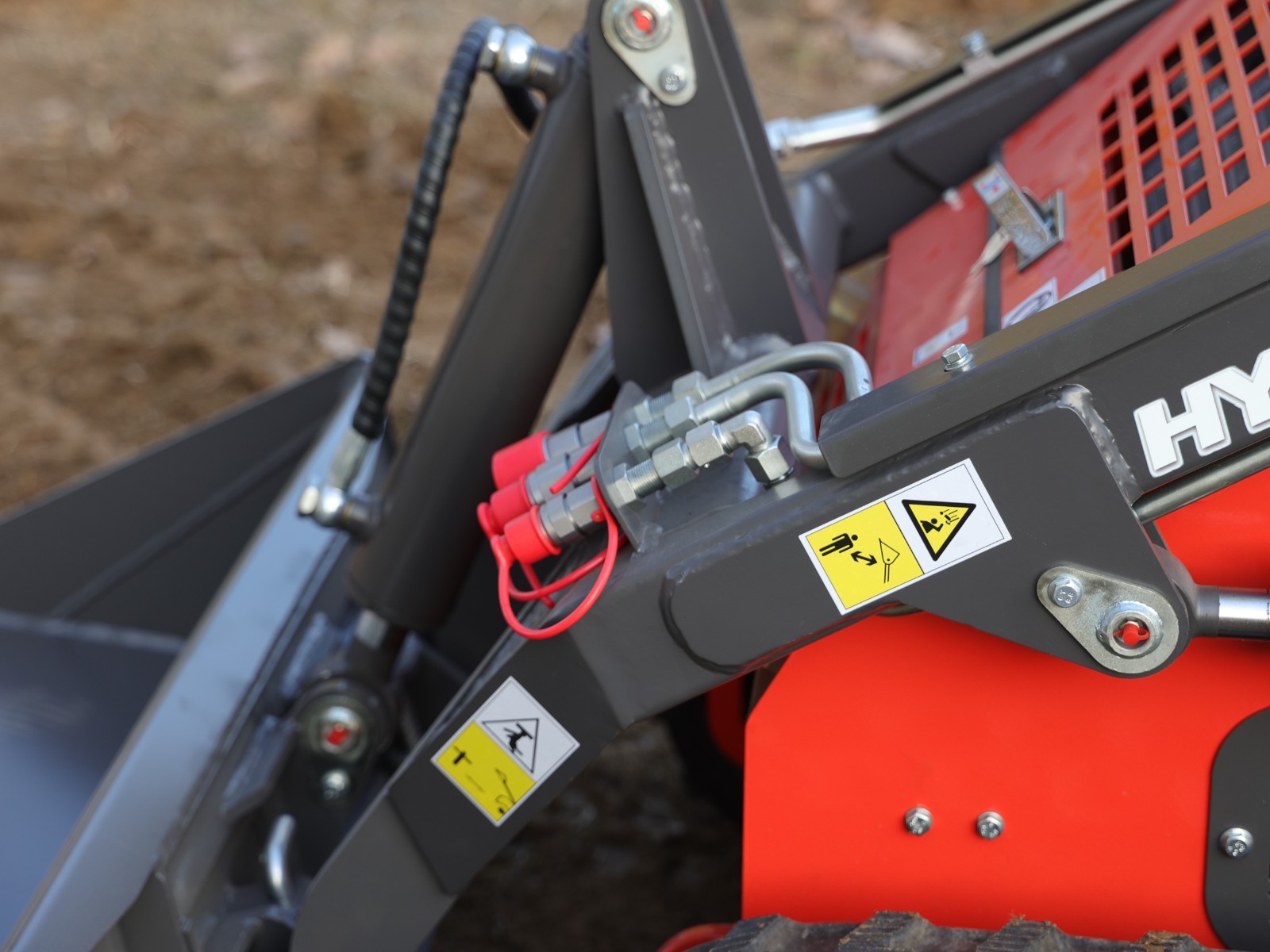 HUAYEE Free Shiping Crawler Mini Skid Steer Loader with EPA 23HP Engine in USA