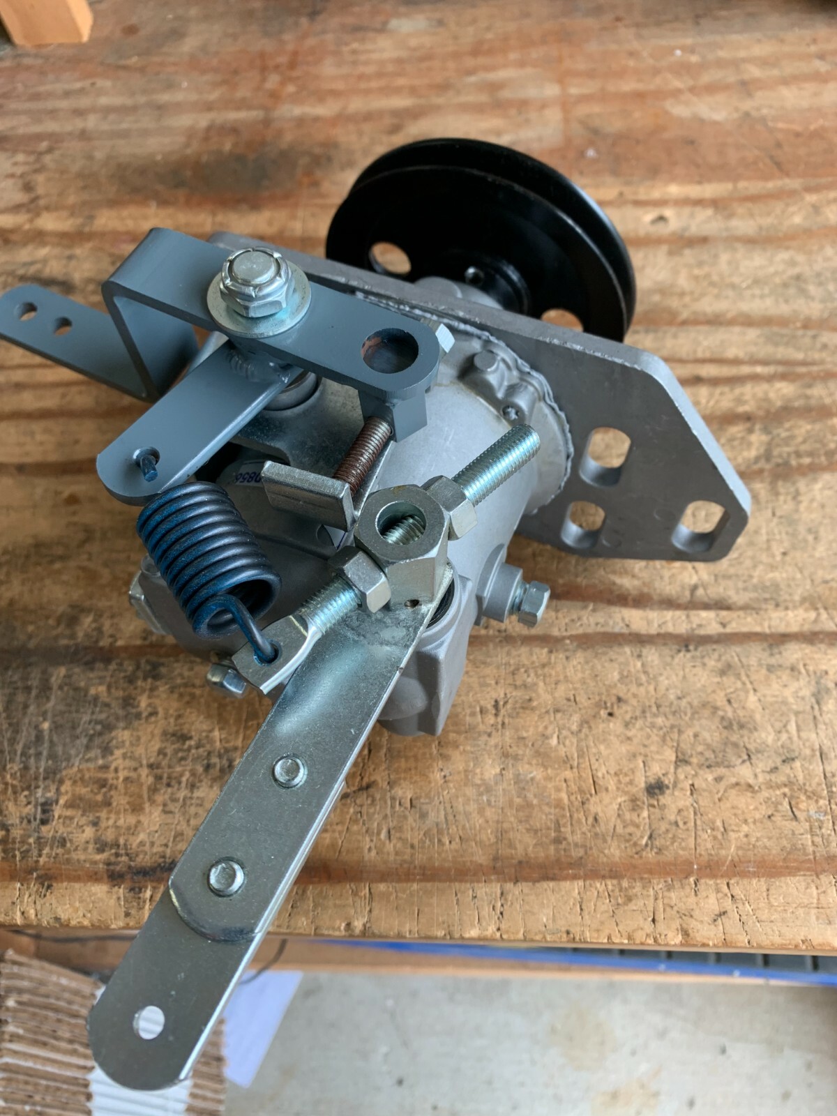 REPLACEMENT BELT DRIVEN GOVERNOR BOBCAT 6632521 HOOF BD856B