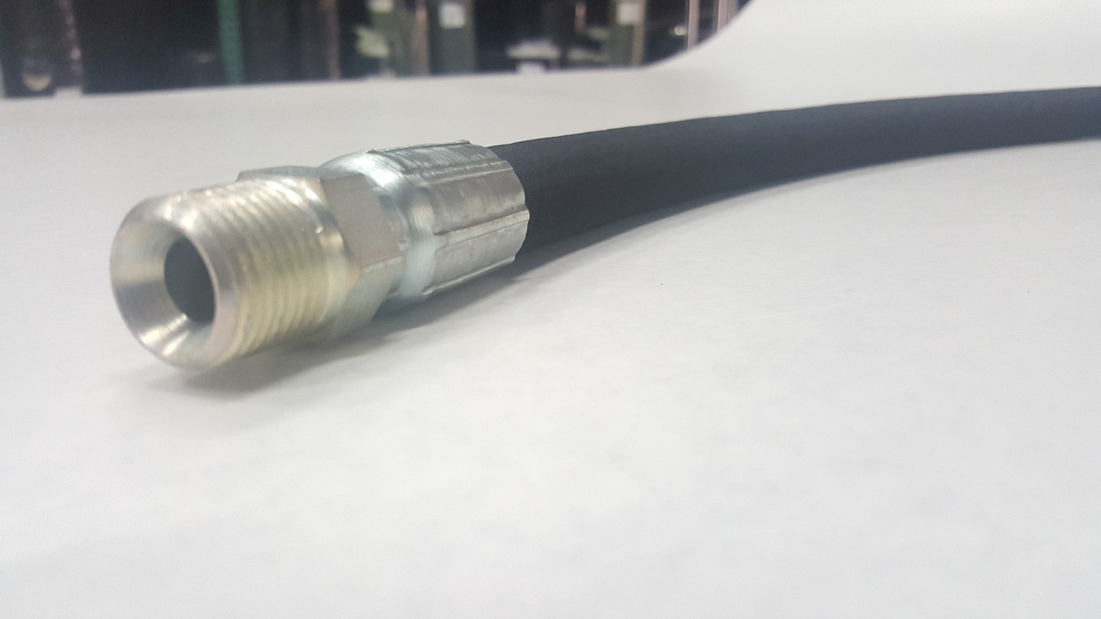 3/8″ x 48″ 2-Wire Hydraulic Hose Assembly 5,000 PSI with 2 Male Pipe fittings