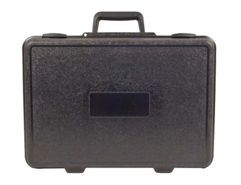 608 – PLATT LUGGAGE – BLOW MOLDED CASE – Exterior Dimensions (L x W x D): 17″ x